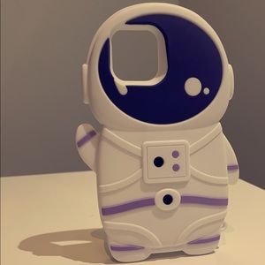✨Astronaut iPhone 12 Pro Max 3D Case🚀